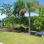 Villa Buganvilla Conil - Solo Familias Holiday home *