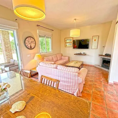 Villa Buganvilla Conil - Solo Familias Holiday home Conil De La Frontera